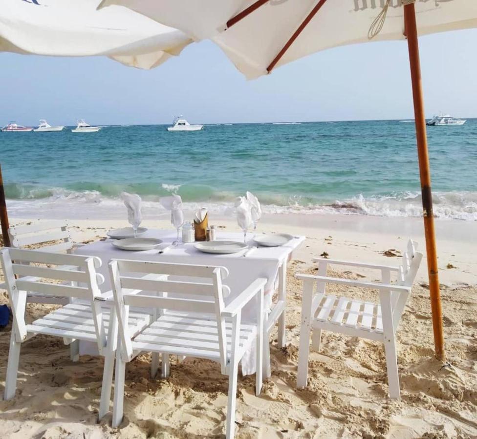 Beach Front Tgr Hotels And Resorts Punta Cana Exterior photo